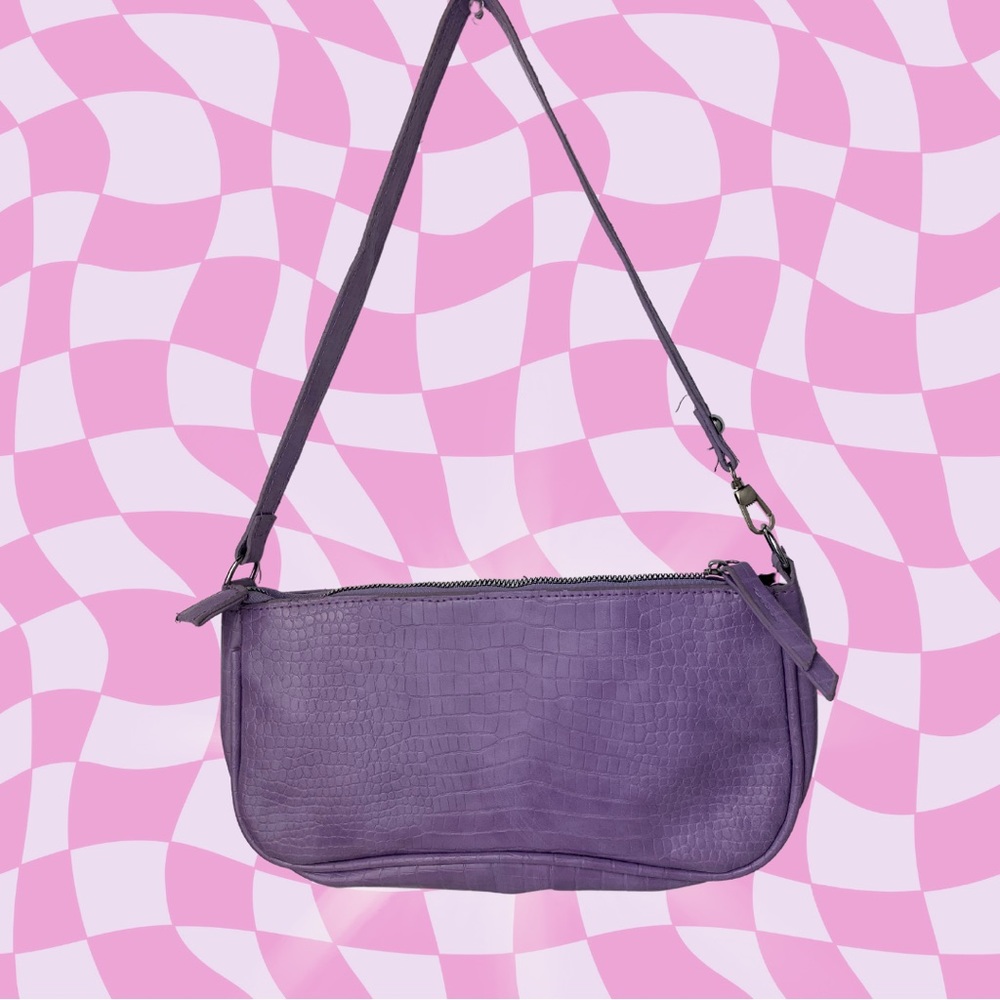 90’s Purple Crocodile Textured baguette or shoulder style Purse